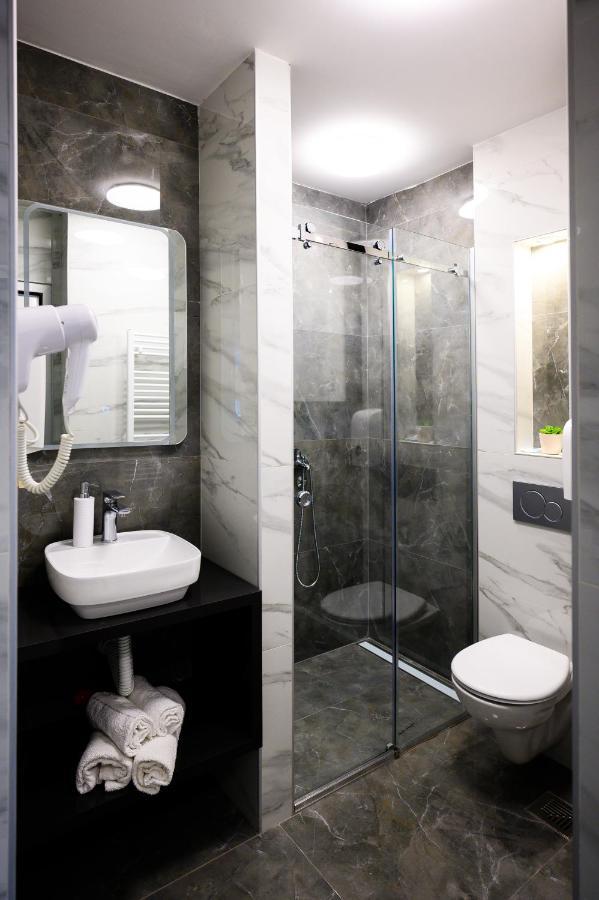 Spa Apartman Grand Nis Exterior photo